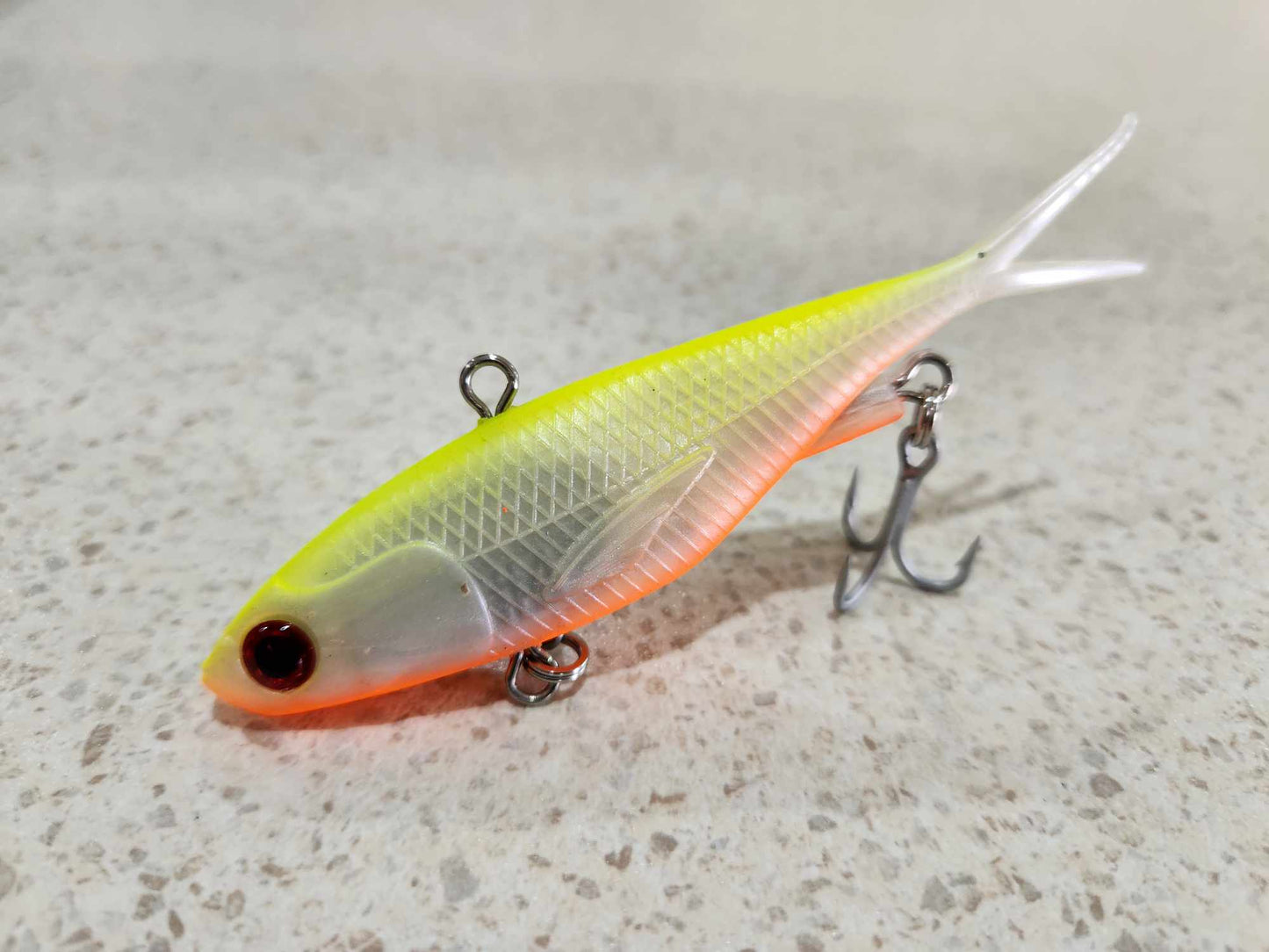 Outlaw Vibe 115mm 45g Fluro Orange Yellow